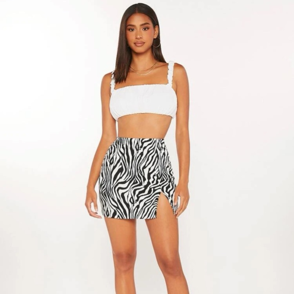 Y2K Zebra Print Mini Skirt - Picture 5 of 10